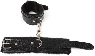 Fetish Fever - Cuffs With Fur - Black Fetish Fever